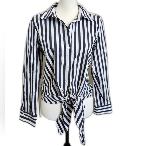 Alex Marie NWT charcoal gray & white striped button down blouse w/ tie waist M - Picture 2 of 10